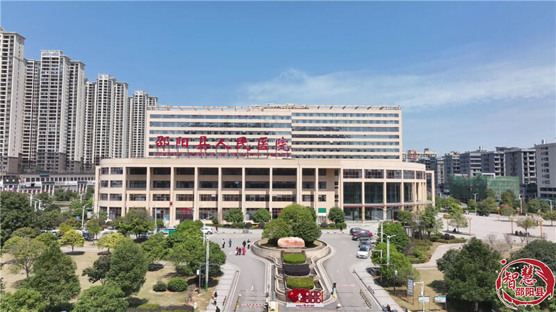 邵阳县人民医院为超低位直肠癌患者成功进行保“肛”手术